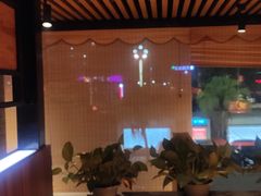 -山之屋炭火烧肉·生啤畅饮(大朗万科中央公园店)