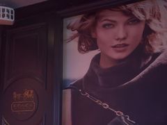 -欢乐迪KTV(观音桥未来国际店)