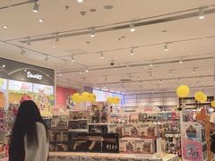 -名创优品(海珠乐峰广场店)