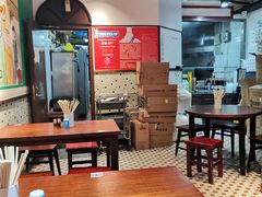 大堂-陈光记烧腊(长寿路店)