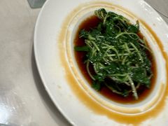 -满江红四季餐厅 · 国家五钻级酒家(新纪元大酒店店)