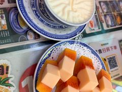 -广信牛奶甜品世家(台东店)