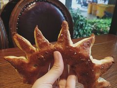 阳光全麦-红跑车(朝晖店)