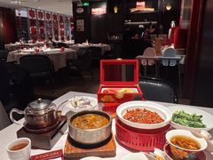 -千百味红餐厅·江西菜(绿地双子塔店)