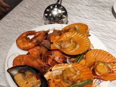 -领鲜活海鲜榴莲自助火锅(东门店)