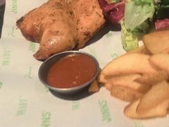 -JINNS锦时 steak&pizza(浸信会礼拜堂旧址店)