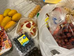 草莓雪顶奶贝-鲍师傅糕点(西站店)