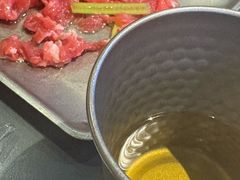 -由衷贵州酸汤牛肉火锅(新桥店)