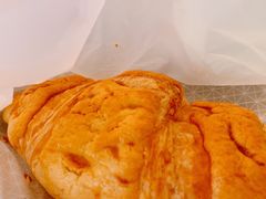 牛角包包-奈雪的茶(亨特国际广场店)