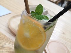 -禾康家蛋糕店