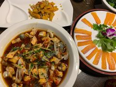 -醉美东江·三文鱼·烧鸡公