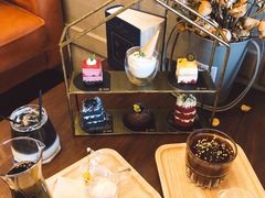 -ZING COFFEE 镜咖啡