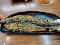 -云晓光头烧烤吧(德平路店)