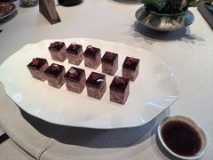 -蘇锦宴·淮扬菜烤鸭·小院(三元桥霄云路店)