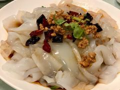 大拉皮-黄家饺子东北特色菜馆(湖滨商业街店)
