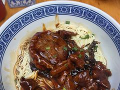 -沪西老弄堂面馆(定西路店)