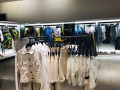 -ZARA(凯德乐峰广场店)