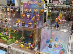 -泡泡玛特POPMART(侨福芳草地店)