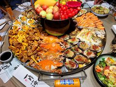 -日进一片海.生腌海鲜火锅.宵夜烧烤(三里屯总店)