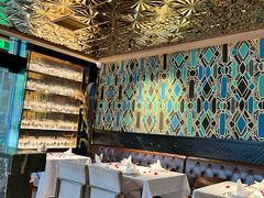 -Mogul Eatery·大亨餐酒馆