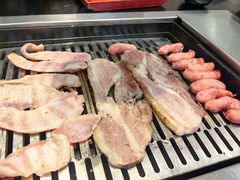 -臻牛烤肉