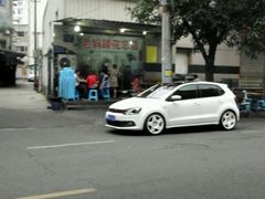 -雷祖芳老妈蹄花店
