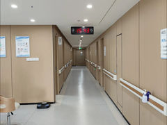 -上海和平眼科医院
