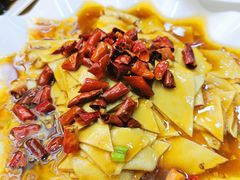 红烧干豆腐-洪姐川菜东北菜铁锅炖(天生丽街店)