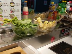 -百品聚旋转火锅(号外店)
