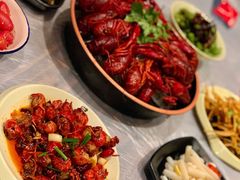 -巴厘龙虾·榜首油焖大虾(音乐学院·沿江酒馆店)