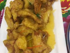-闯关东东北农家菜(崂山石老人店)
