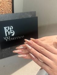 -隅日式美甲美睫專門店