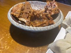 特色大铁锅烀腔骨-95号酱骨·一块豆腐(展春园西路店)