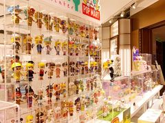 -泡泡玛特POPMART(国金街店)