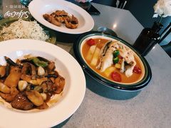 -半山腰·云南菜(侨福芳草地店)