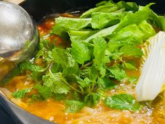 -贺阿又布依酸笋鱼