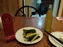 酸辣瓜条-清真吴记门钉肉饼·喜多利