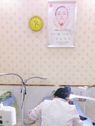 -苗医生专业祛痘·皮肤管理