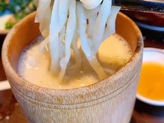 黄鱼煨面-杭州西子湖四季酒店·金沙厅