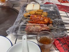 -喜悦小串丹东小黄牛海鲜烧烤大排档(民主广场店)