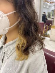 -镁连社·美联社