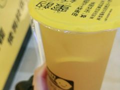 -快乐柠檬(银泰百货大红门店)