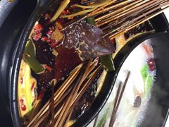 -钢管厂歆瑞源油卤串串香(春熙路太古里店)