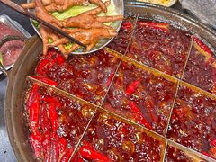 -铜元老码头鳝鱼火锅