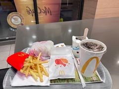 -麦当劳(卫星广场店)