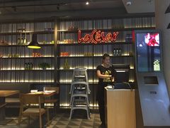 -乐凯撒披萨(东方新世界店)