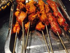 -鸣记脆皮烤鱼·海鲜烤鱼(三八广场店)