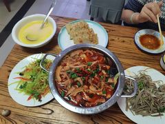 -溢心园香河肉饼总店