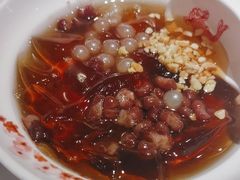 -渝是乎川渝小炒(新世界百货望京店)