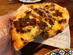 -I HOLIC艾豪丽披萨(KKone店)